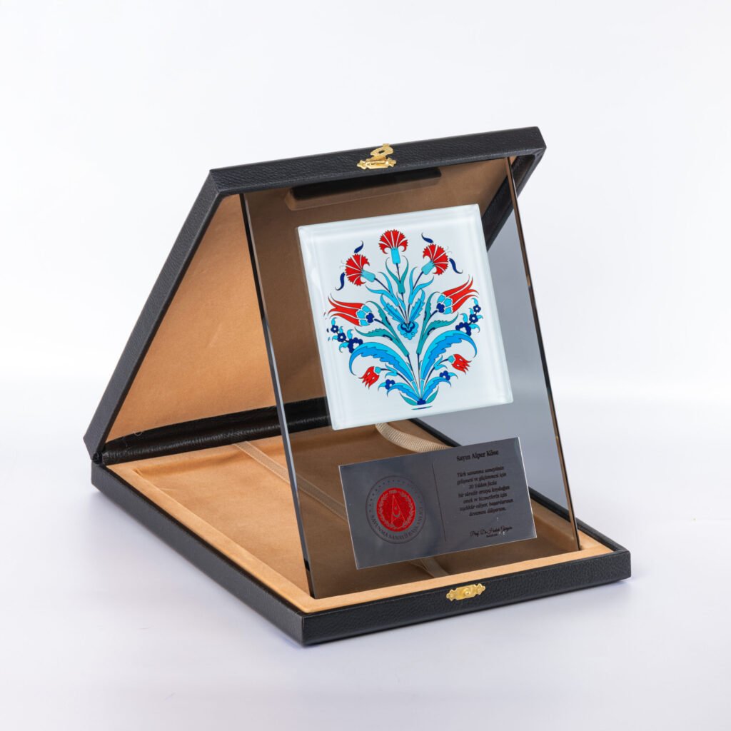 Plaket 18 Plaket çini motifli plaket